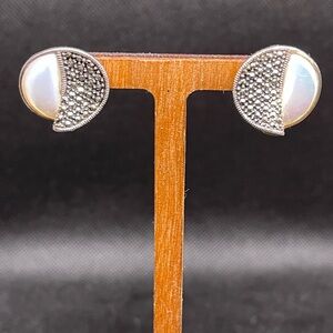 Vintage victorian heirlooms sliver, mother of pearl earrings